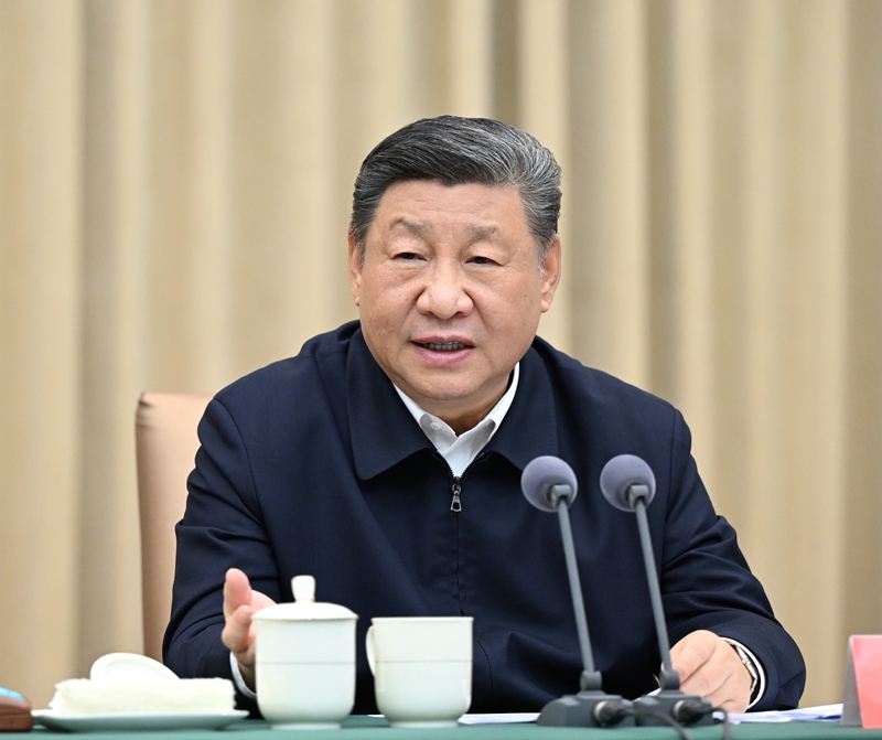 2月8日上午,中共中央总书记、国家主席、中央军委主席习近平在吉林省长春市听取吉林省委和省政府工作汇报,发表了重要讲话。