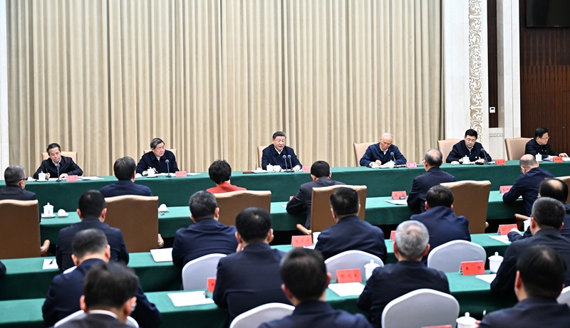 2月8日上午,中共中央总书记、国家主席、中央军委主席习近平在吉林省长春市听取吉林省委和省政府工作汇报,发表了重要讲话。